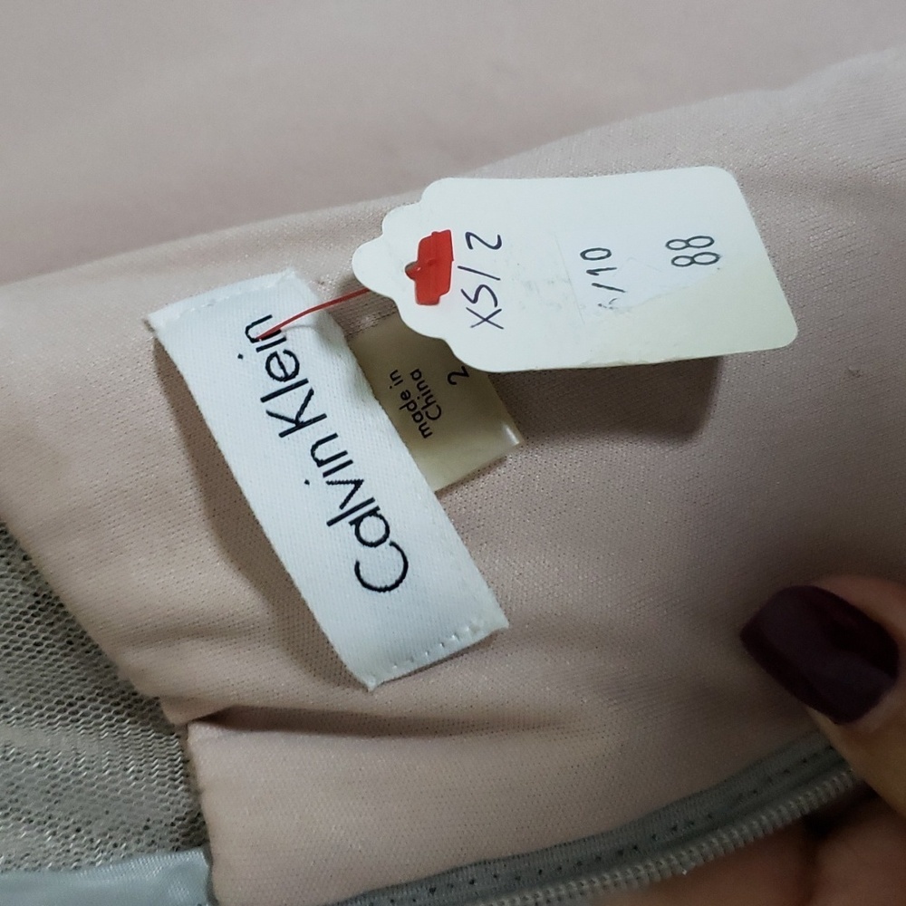 Calvin Klein Silver Sequin Nude Dress – Size 2 - Picture 6 of 11
